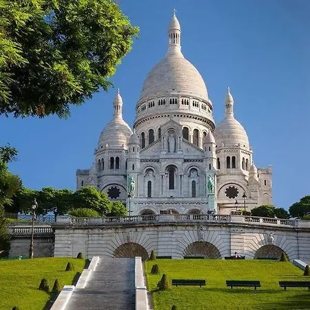 A Montmartre - Abbesses Апартаменты